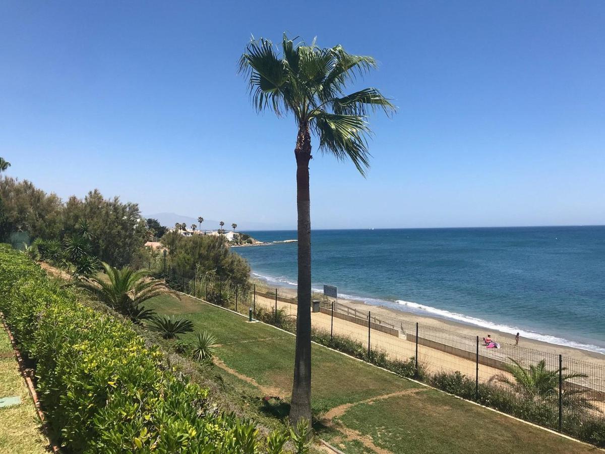 Luxury Three Bedroom Apartment At אסטפונה מראה חיצוני תמונה